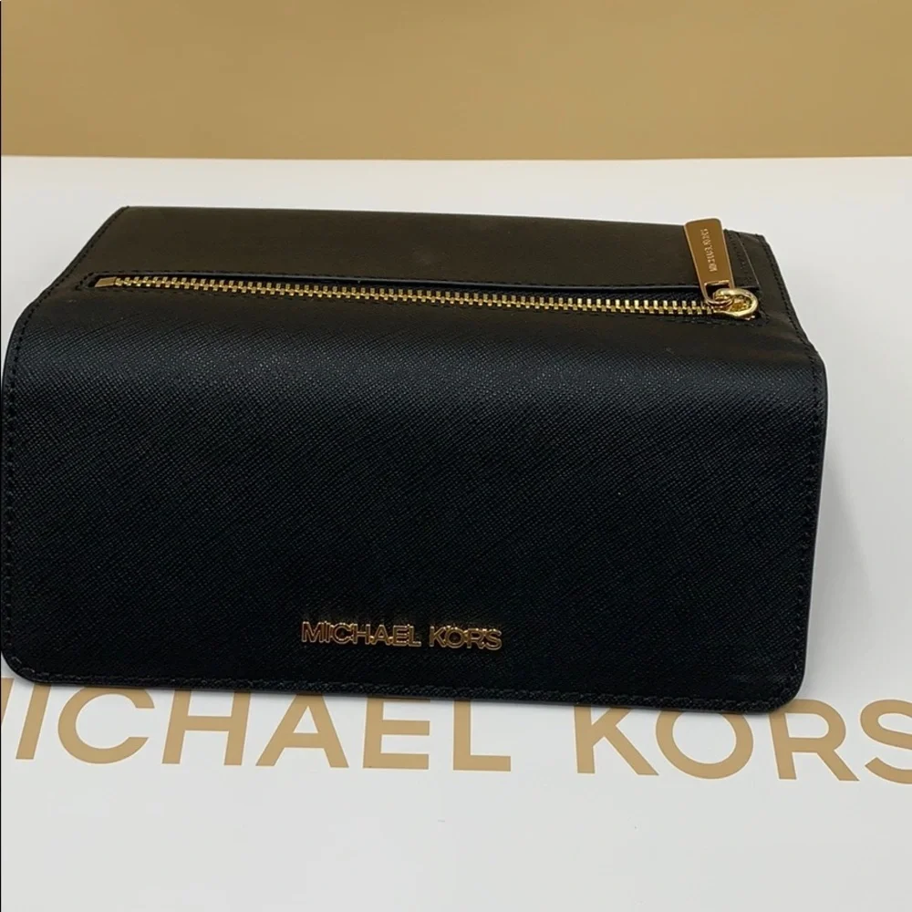 Michael Kors Jet Set Travel Lg Trifold Wallet